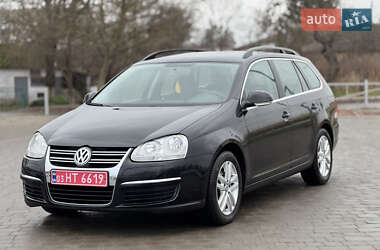 Універсал Volkswagen Golf 2009 в Володимирі
