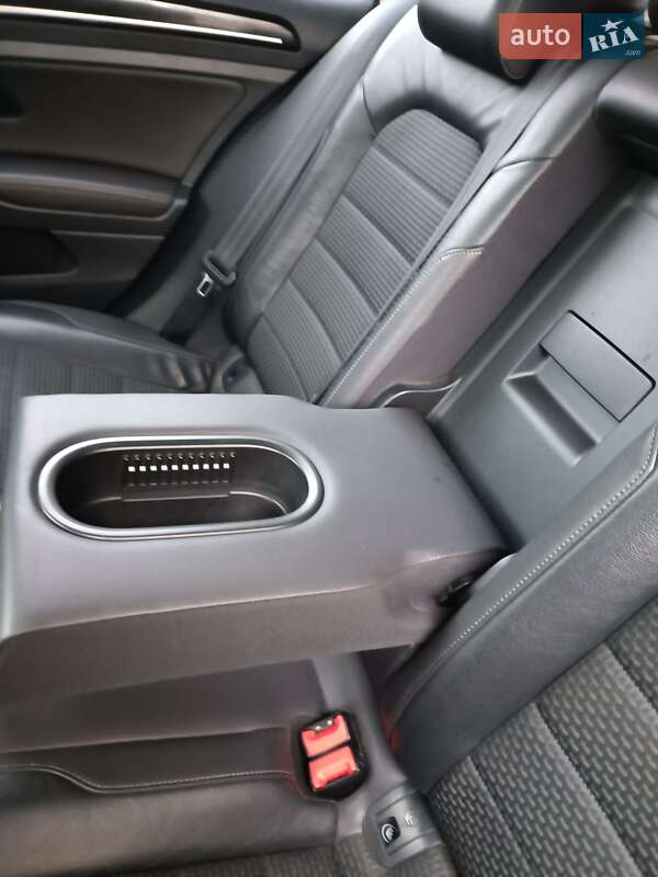 Універсал Volkswagen Golf 2014 в Сваляві