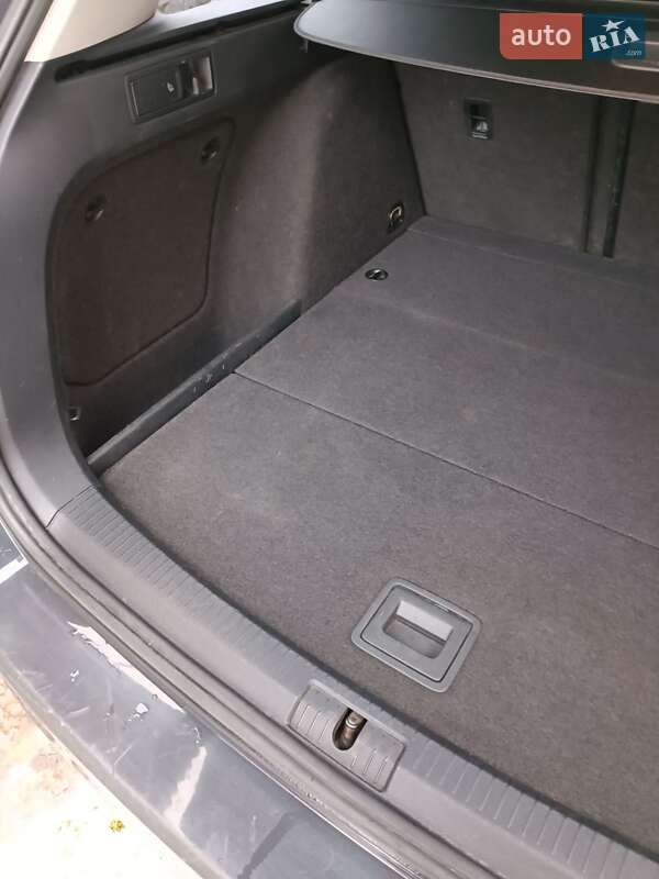 Універсал Volkswagen Golf 2014 в Сваляві