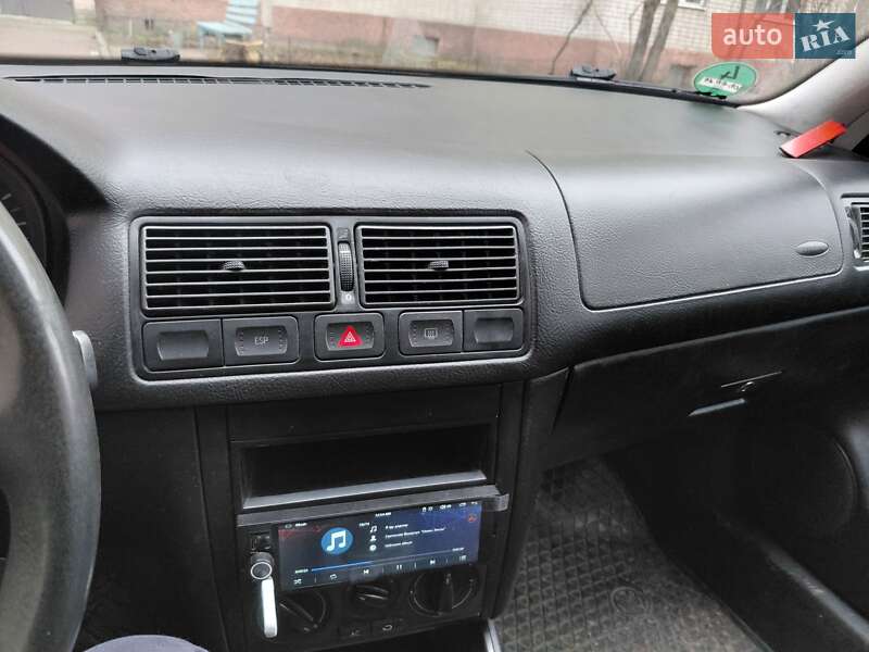 Универсал Volkswagen Golf 2004 в Житомире фото 4 Универсал Volkswagen Golf 2004 в Житомире