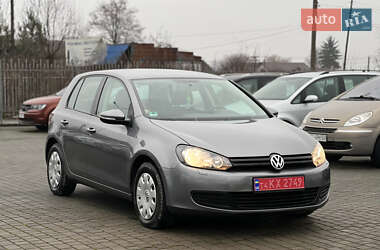 Хэтчбек Volkswagen Golf 2009 в Староконстантинове