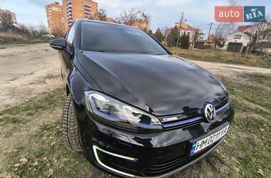Хэтчбек Volkswagen Golf 2018 в Сумах