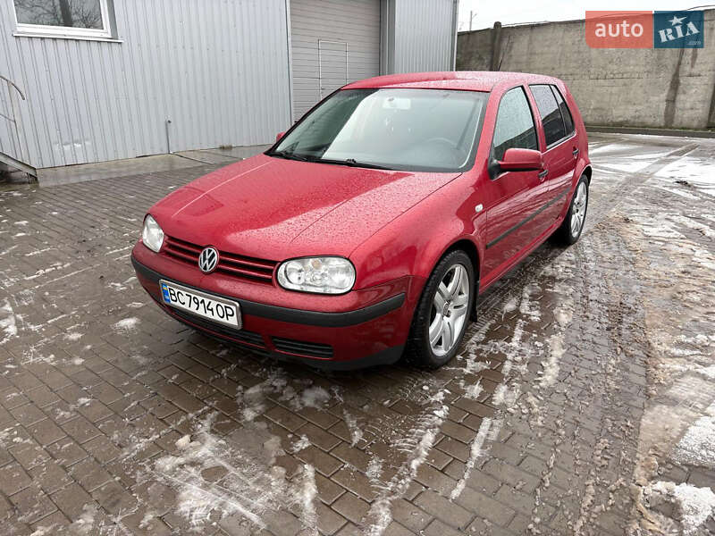 Volkswagen Golf 2002