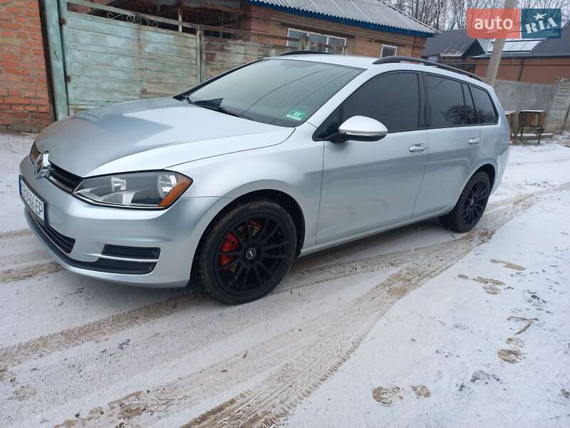 Volkswagen Golf 2016