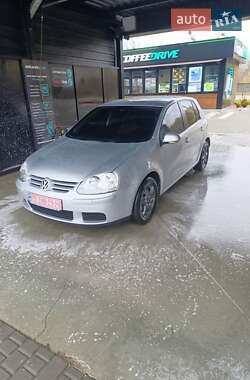 Хэтчбек Volkswagen Golf 2007 в Звягеле