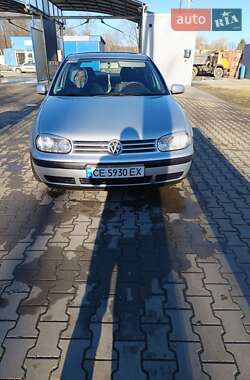 Хетчбек Volkswagen Golf 2000 в Сторожинці