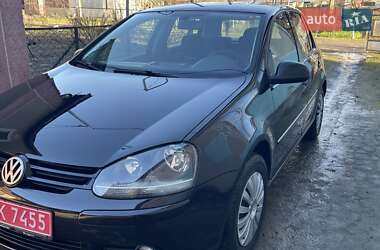 Хетчбек Volkswagen Golf 2008 в Рівному