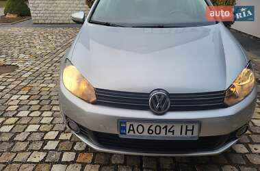 Хэтчбек Volkswagen Golf 2012 в Хусте