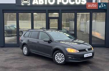 Универсал Volkswagen Golf 2014 в Киеве