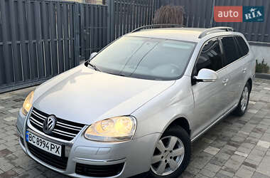 Универсал Volkswagen Golf 2009 в Львове