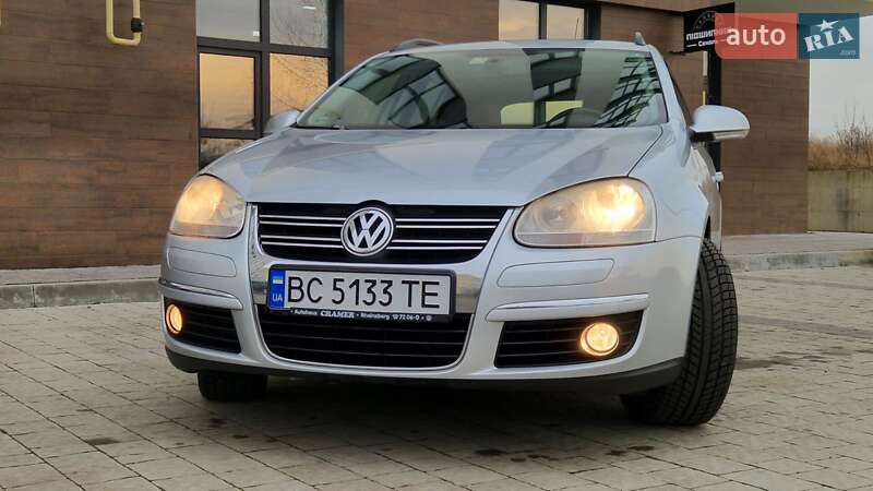 Універсал Volkswagen Golf 2007 в Сокалі