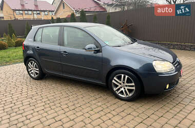 Хэтчбек Volkswagen Golf 2006 в Мукачево
