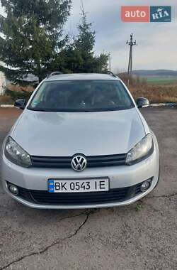 Універсал Volkswagen Golf 2012 в Бродах