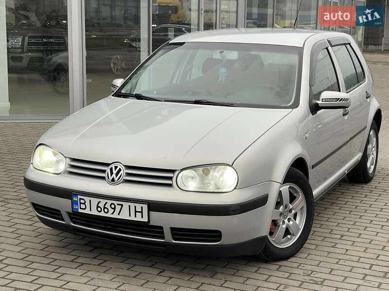 Volkswagen Golf 2000