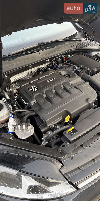 Универсал Volkswagen Golf 2016 в Тернополе