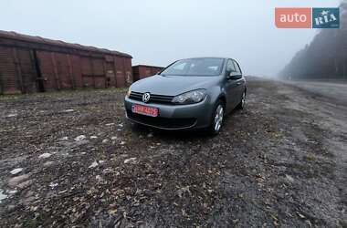 Хетчбек Volkswagen Golf 2009 в Луцьку