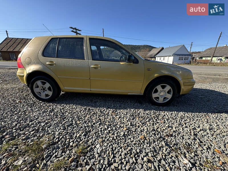 Volkswagen Golf 1998