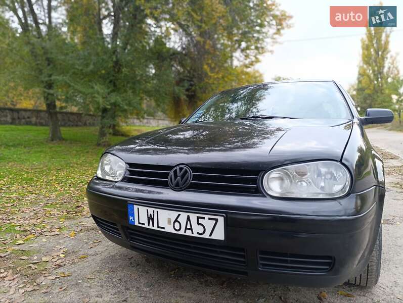 Хетчбек Volkswagen Golf 2000 в Кременчуці