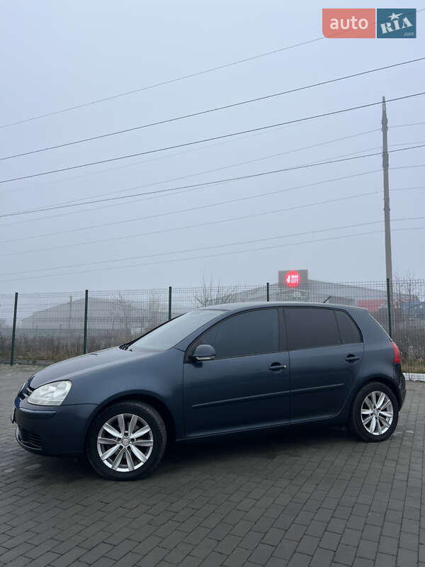 Хэтчбек Volkswagen Golf 2005 в Виннице фото 2 Хэтчбек Volkswagen Golf 2005 в Виннице