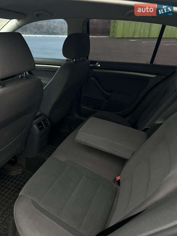 Хэтчбек Volkswagen Golf 2005 в Виннице фото 28 Хэтчбек Volkswagen Golf 2005 в Виннице