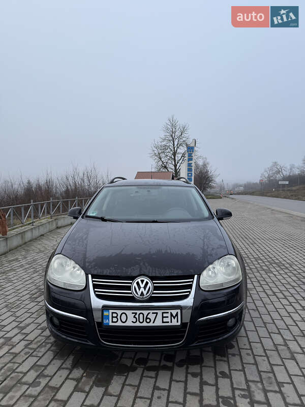 Універсал Volkswagen Golf 2008 в Тернополі