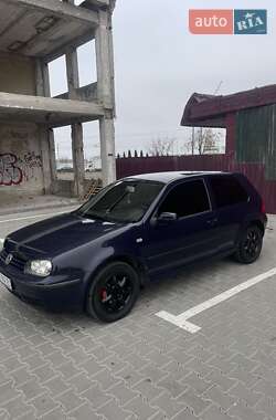 Хэтчбек Volkswagen Golf 2000 в Тернополе