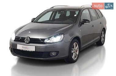 Універсал Volkswagen Golf 2012 в Сторожинці