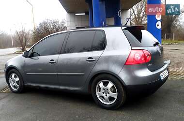 Хэтчбек Volkswagen Golf 2008 в Кривом Роге