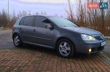 Хэтчбек Volkswagen Golf 2008 в Кривом Роге