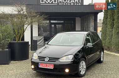Хетчбек Volkswagen Golf 2009 в Іршаві