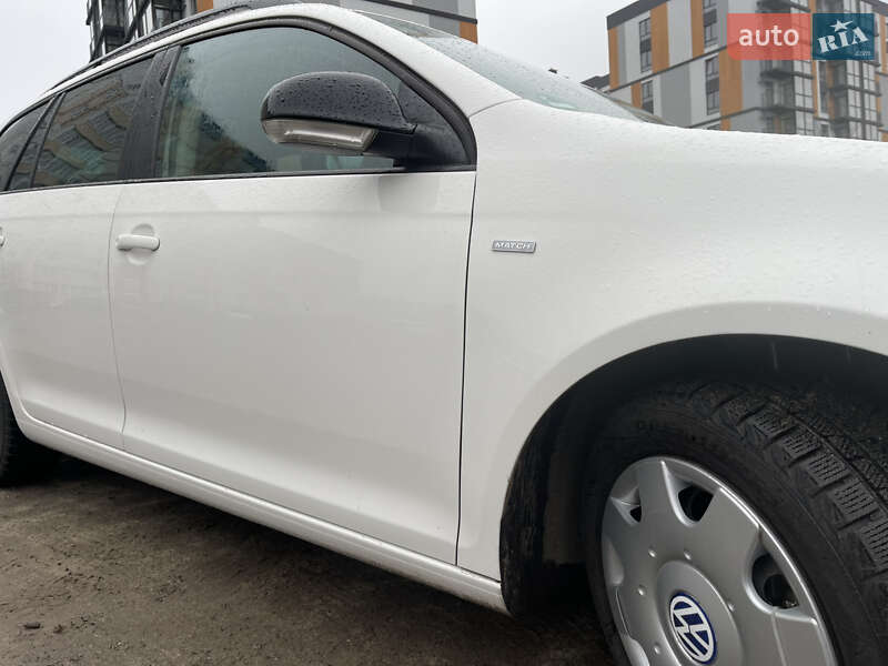 Універсал Volkswagen Golf 2012 в Вишневому фото 3 Універсал Volkswagen Golf 2012 в Вишневому