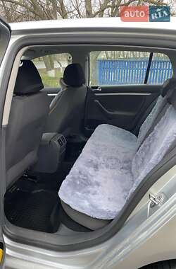 Хэтчбек Volkswagen Golf 2007 в Черкассах