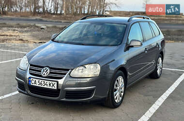 Універсал Volkswagen Golf 2009 в Черкасах