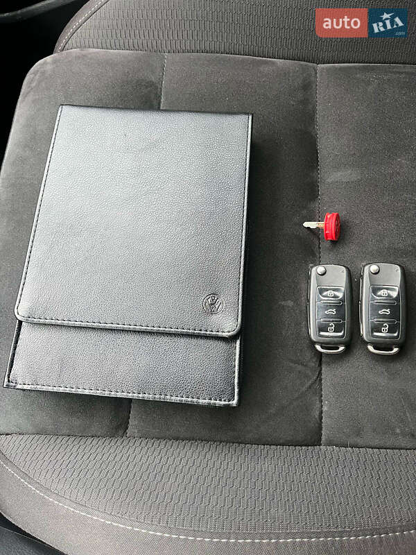 Універсал Volkswagen Golf 2012 в Львові фото 13 Універсал Volkswagen Golf 2012 в Львові