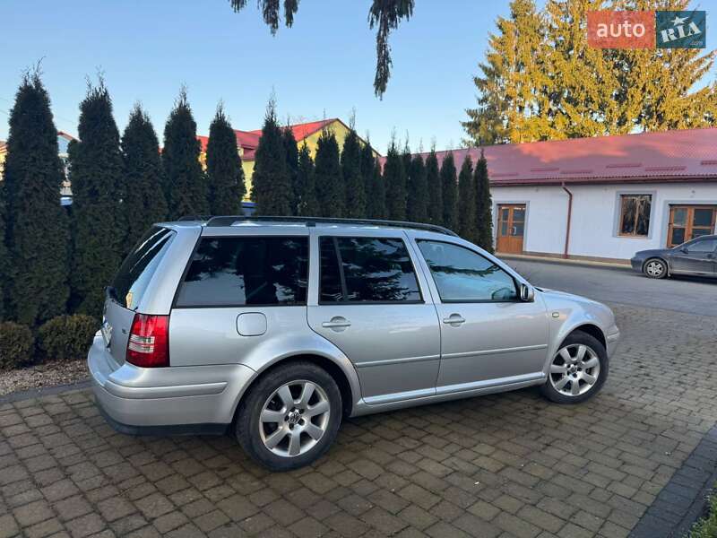 Універсал Volkswagen Golf 2003 в Городку
