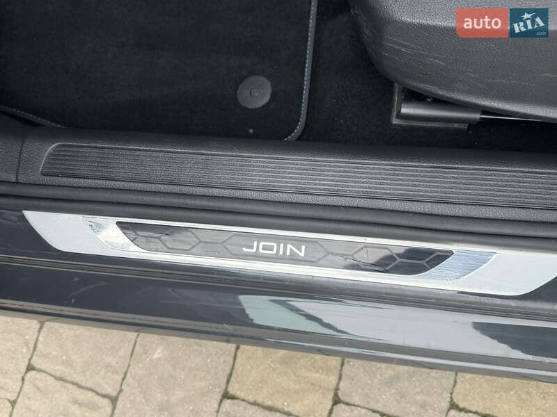 Універсал Volkswagen Golf 2018 в Стрию