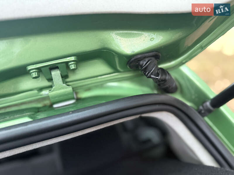 Хетчбек Volkswagen Golf 2000 в Турці