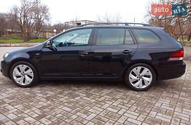 Універсал Volkswagen Golf 2012 в Запоріжжі