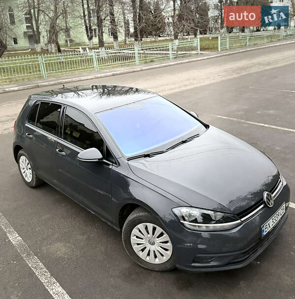 Хетчбек Volkswagen Golf 2019 в Хмельницькому