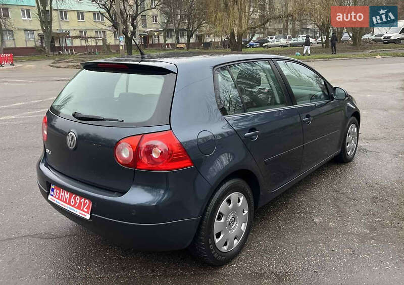 Хетчбек Volkswagen Golf 2007 в Запоріжжі