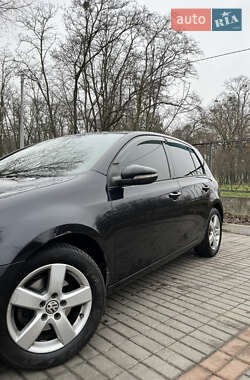 Хэтчбек Volkswagen Golf 2011 в Броварах