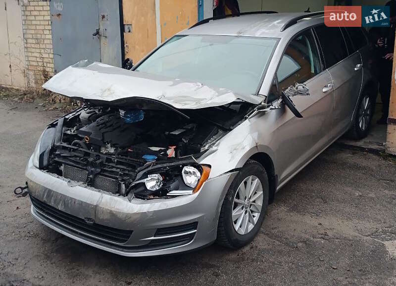 Volkswagen Golf 2015