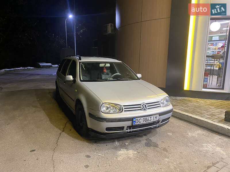 Универсал Volkswagen Golf 1999 в Львове