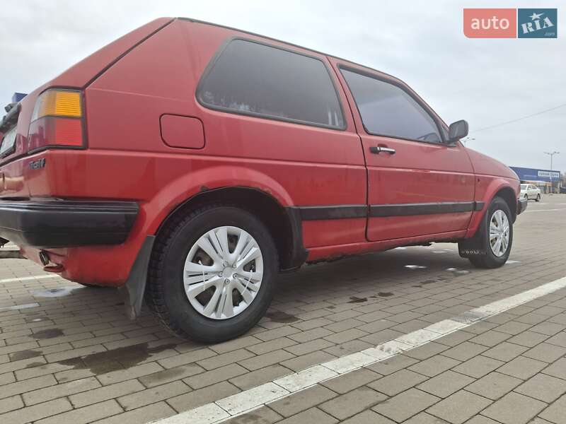 Хэтчбек Volkswagen Golf 1989 в Конотопе