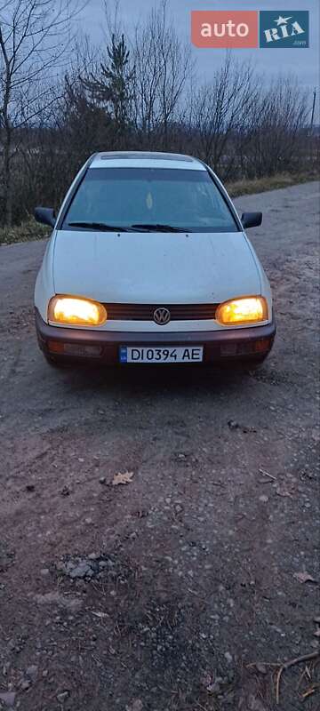 Хетчбек Volkswagen Golf 1995 в Жовкві фото 8 Хетчбек Volkswagen Golf 1995 в Жовкві