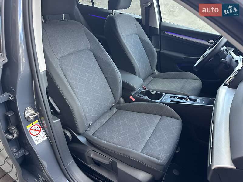 Универсал Volkswagen Golf 2022 в Стрые фото 35 Универсал Volkswagen Golf 2022 в Стрые