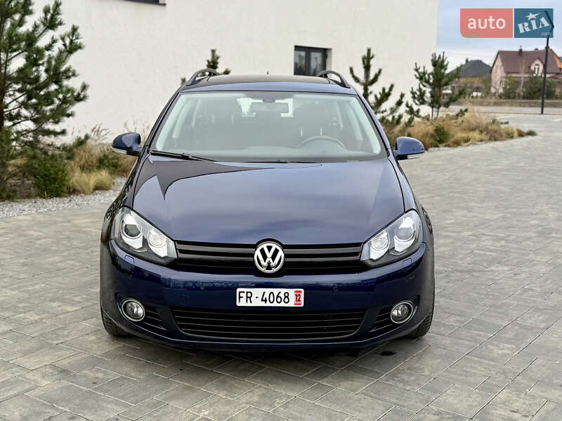 Универсал Volkswagen Golf 2010 в Луцке
