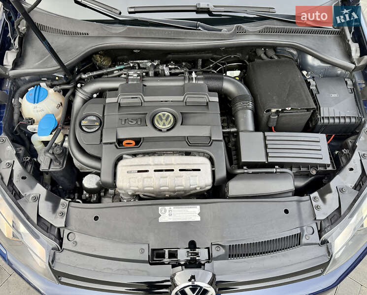 Универсал Volkswagen Golf 2010 в Луцке