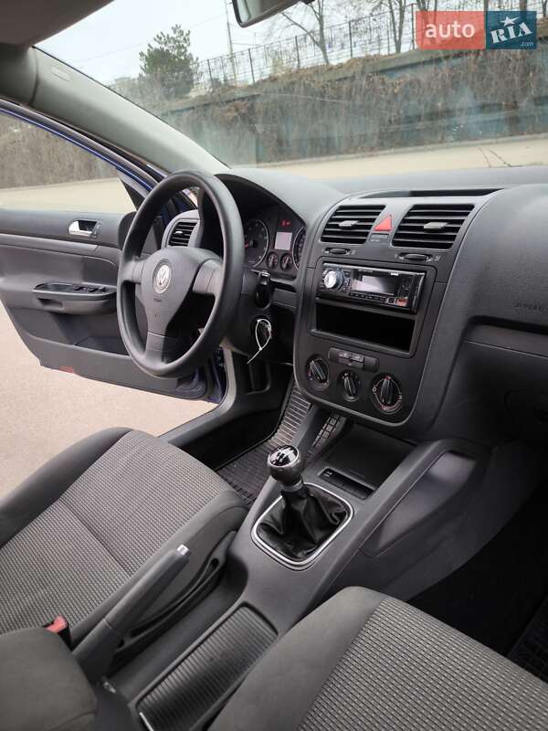 Универсал Volkswagen Golf 2009 в Днепре