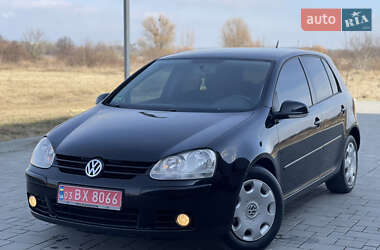 Хетчбек Volkswagen Golf 2008 в Рівному